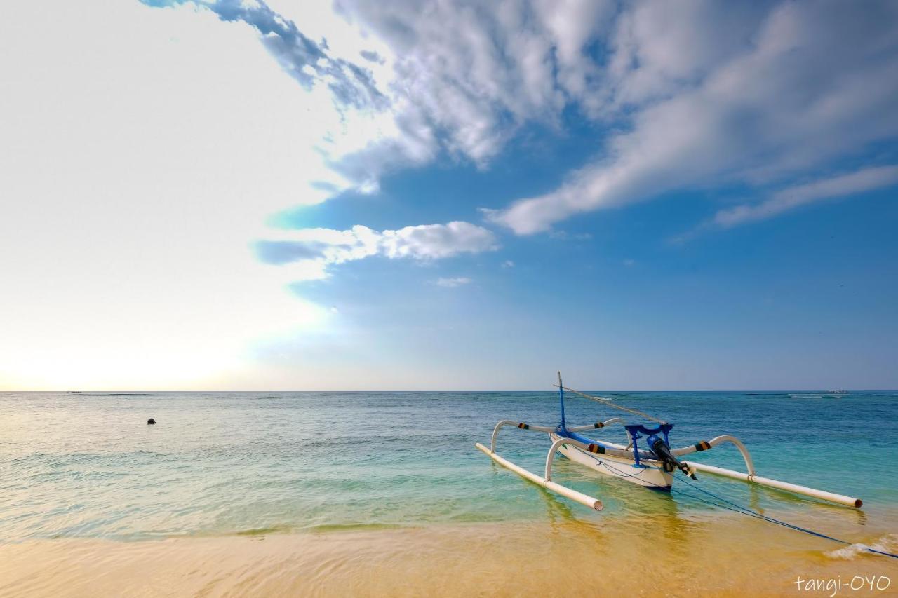 Oyo 1365 Sunrise Lumbung Otel Gili Trawangan Dış mekan fotoğraf